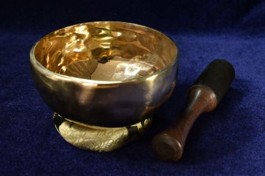 シンギングボウル（ドニパドロ）