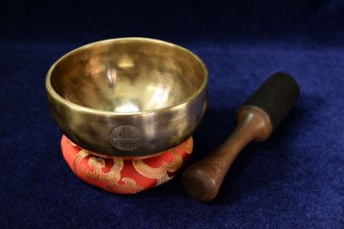 シンギングボウル（ドニパドロ）
